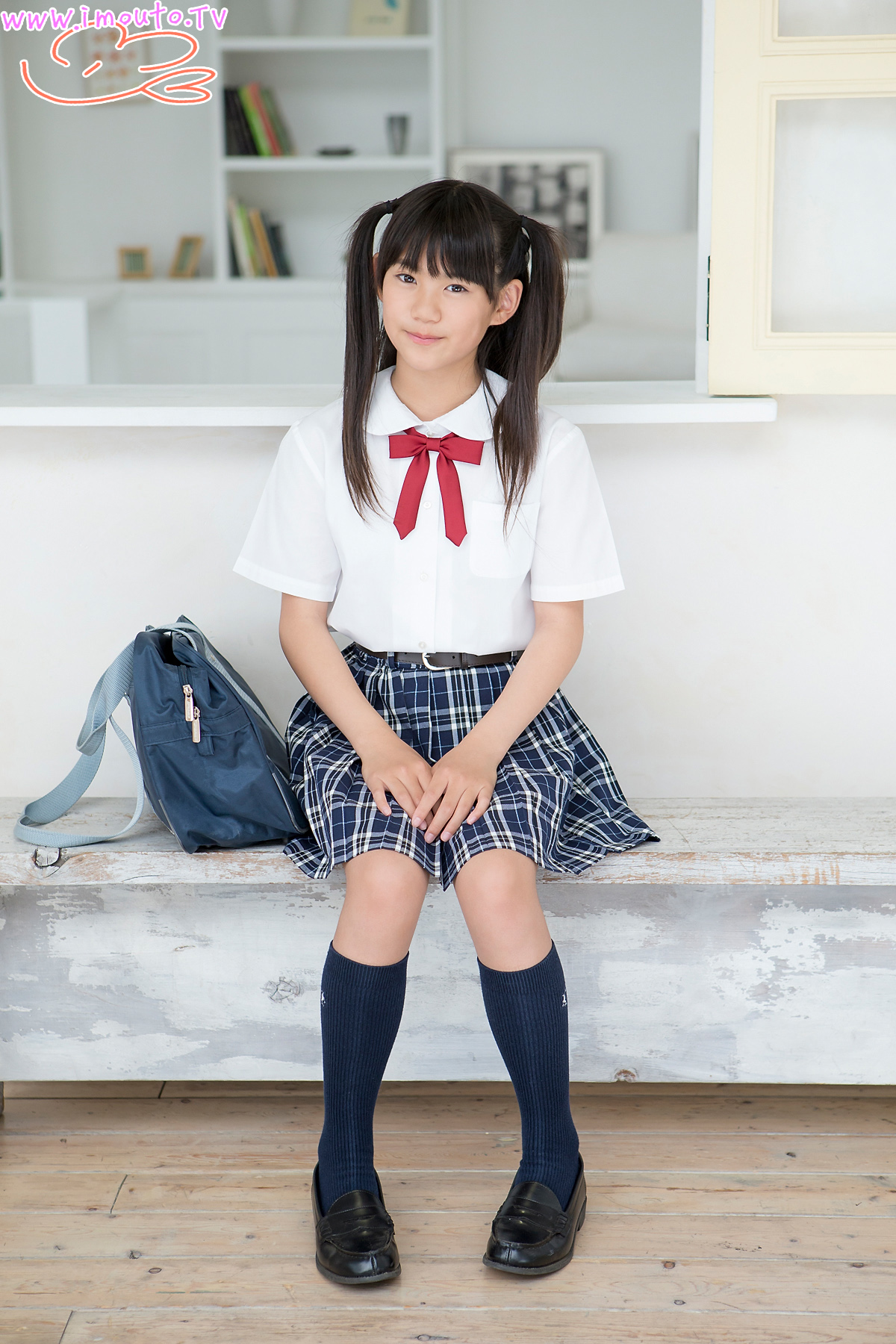 hajimeteno_chu_takeshita_m01_002.jpg