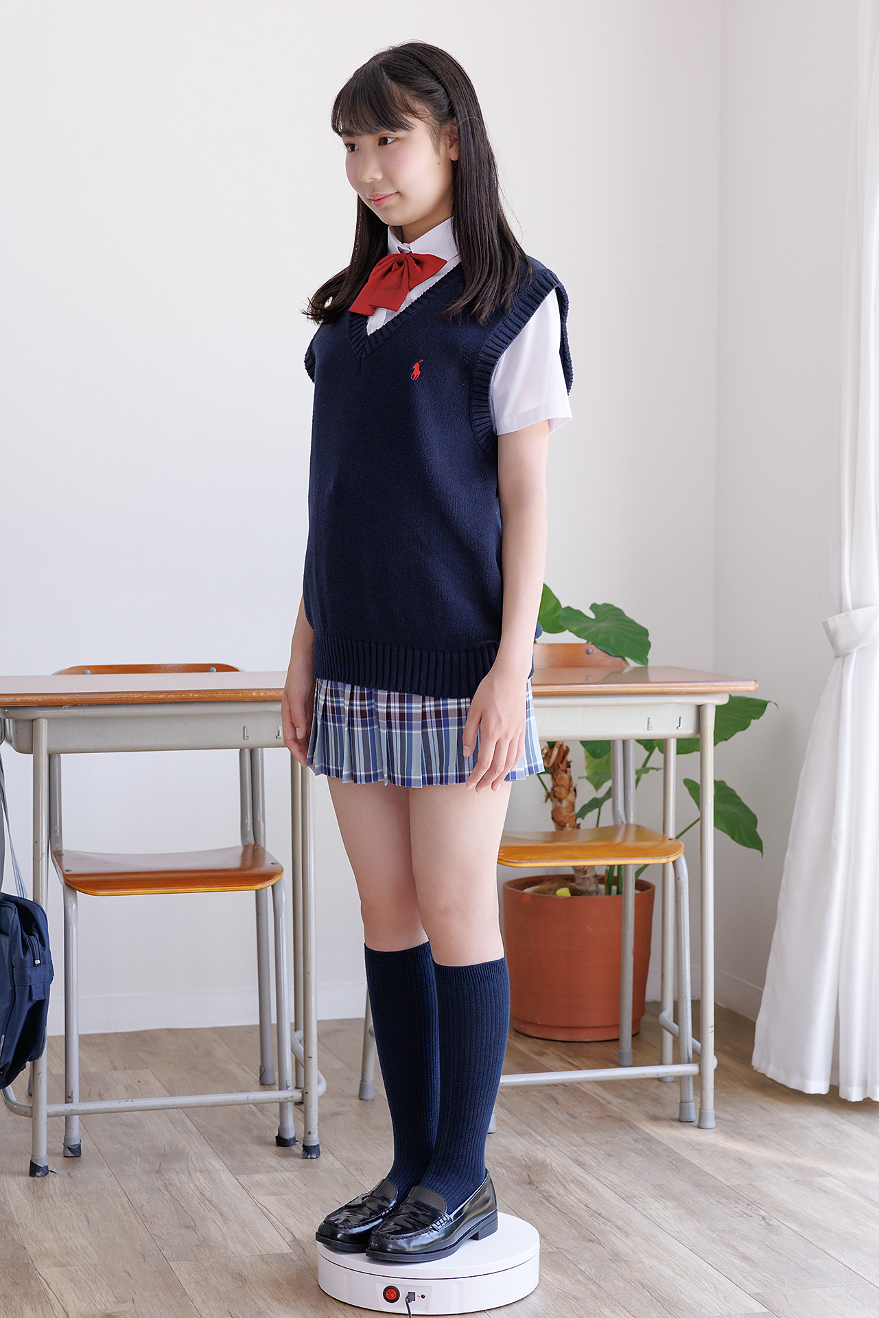 p_yuina-n_01_002.jpg